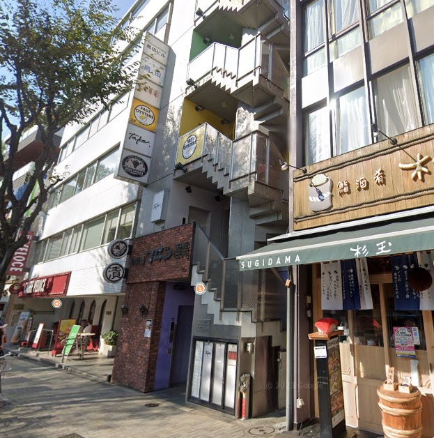 飯田橋駅徒歩4分　神楽坂沿いの店舗物件